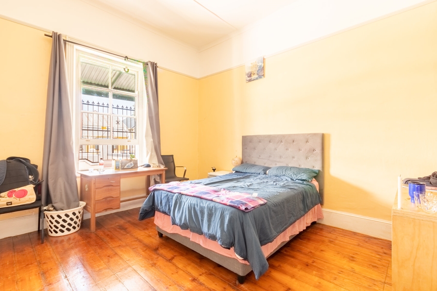 To Let 8 Bedroom Property for Rent in Observatory Western Cape